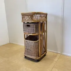 Item thumbnail for item 2d73e68e-81ad-46c8-97f3-f148d1aa4547