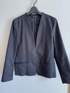 ブラック ノーカラージャケット Mサイズ　9号