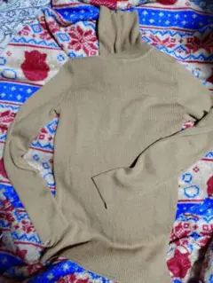 COMME CA ISM ベージュ タートルネック