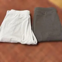 グレーとホワイトのジャージユニクロ