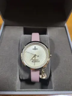 Vivienne Westwood　腕時計　ピンクのサムネイル