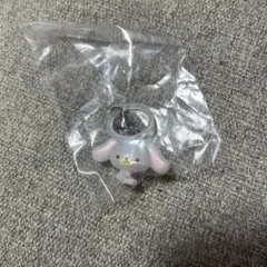 サンリオ　ゆるっとめじるしアクセサリー　しろうさ