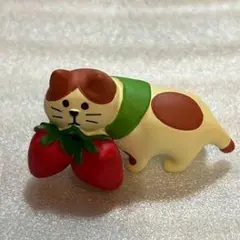 猫 いちご おもちゃ