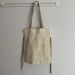 moi tyttö 花柄刺繍トートバッグ