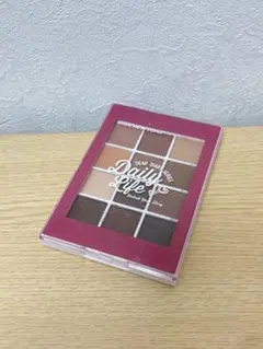 KISS NEW YORK アイシャドウパレット Daily Lifeのサムネイル