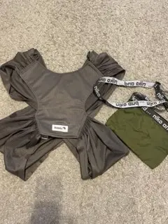 Konny メッシュ抱っこひも グレー　L