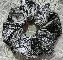 シュシュ(フロッキーの柄)⭐ハンドメイド