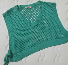 しまむら　Rafnaf メッシュ Vネックベスト