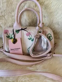 Juicy Couture チェリー柄ハンドバッグのサムネイル