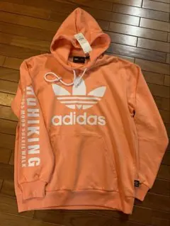 新品タグ付き☆adidas パーカー