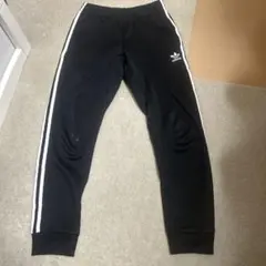 adidas ブラック ズボン M