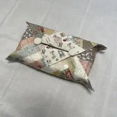 ティッシュボックスカバー　パッチワーク　糸食い　　カントリー