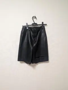 レザー ブラック ショートパンツ ウエストゴム