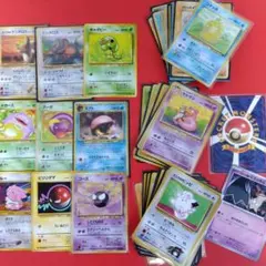 ポケモンカード 旧裏面 コダック 、ヤドン 6枚セット - メルカリ