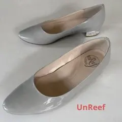 美品【UnReef】アンリーフ　エナメル　パンプス 24cmのサムネイル