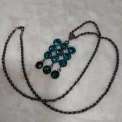 青緑ガラスストーン ペンダントネックレス