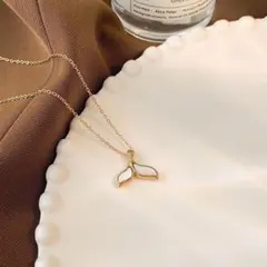 ネックレス　サージカルステンレス　K18 ハワイアン　ホエールテール　ゴールド