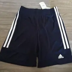 150size！adidas！ズボン