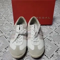 Item thumbnail for item 7b8741c3-2673-4783-8394-e65b8b5a1eb8