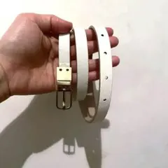 【便利な2WAY】リバーシブル　ホワイトとベージュ　細身ベルト ゴールドバックル