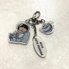 M!LK 吉田仁人 ランダム UNIVERSE 3連アクリルキーホルダー