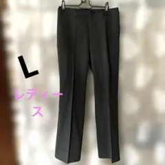 グレー スラックス センタープレス付き レディーススラックス　新品未使用