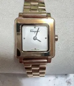 Salvatore Ferragamo Ferragamo フェラガモ 腕時計のサムネイル