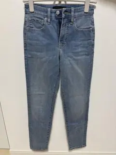 UNIQLO スキニーデニム 23サイズ
