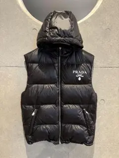 2025年最新】PRADA メンズ ダウンベスト・キルティングベストの人気