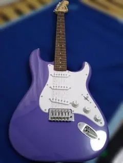 Squier ストラト SSS仕様 パープル エレキギターのサムネイル