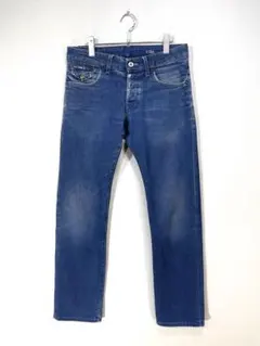 Item thumbnail for item 80f3af1d-03dc-4d82-826e-b68d6518cc8e