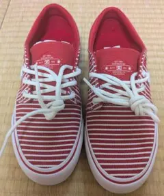 【新品未使用】DC SHOESスニーカー レッド ボーダー レディース 23cmのサムネイル