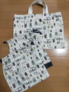 （ハンドメイド）昆虫柄　手提げバッグ&巾着2枚