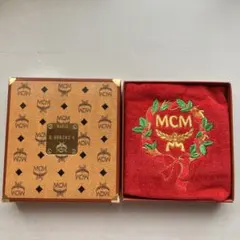 MCM ハンカチ クリスマス リース 刺繍 レッド