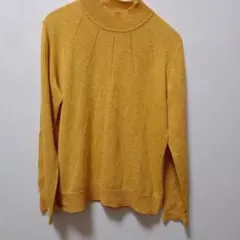 レディース　オレンジタートルネック　М　薄手セーター　長袖　綿アクリル混紡