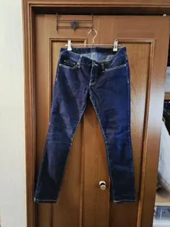 Item thumbnail for item fc1a404f-429b-41b3-ab6e-8f384513106d