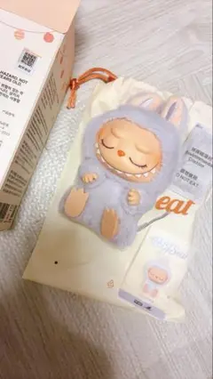 ポップマート ラブブ THE MONSTERS Have a Seat ZIZI