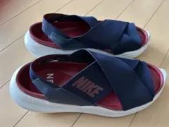 NIKE スポーツサンダル　23.0