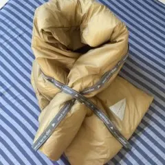 and wander ダウンマフラー ベージュ