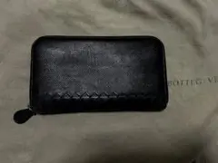 ボッテガヴェネタ　メンズ　長財布　ラウンドファスナー