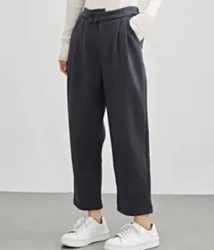 Lace Ladiesハイウエスト タック テーパード クロップド パンツ　Ｒ