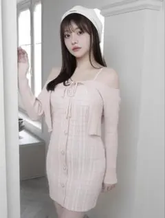 【新品未使用】lip serviceアンサンブルニットワンピース　ピンク