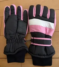 Item thumbnail for item 14704aee-d798-406a-ab7d-ef2a8e10cd94