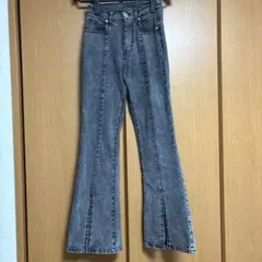スリット入り フレアデニムパンツ ブラック
