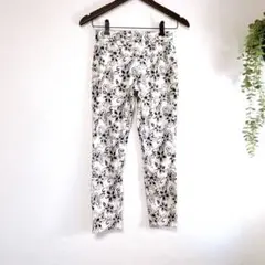 【ez27】UNIQLOユニクロ　レディースパンツ　Sサイズ　ストレッチパンツ