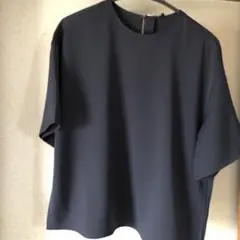 ユニクロ　ドレープＴブラウス