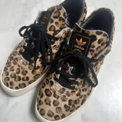 レオパード スニーカー