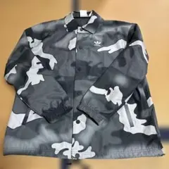 adidas コーチジャケット　迷彩グレー