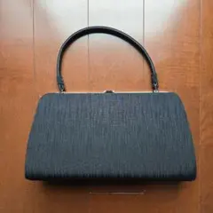 Item thumbnail for item f6cb79b8-4b2e-4352-87fb-7f0c8a7ea170