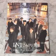【INI】2nd写真集 Viva la vita 通常版カバー